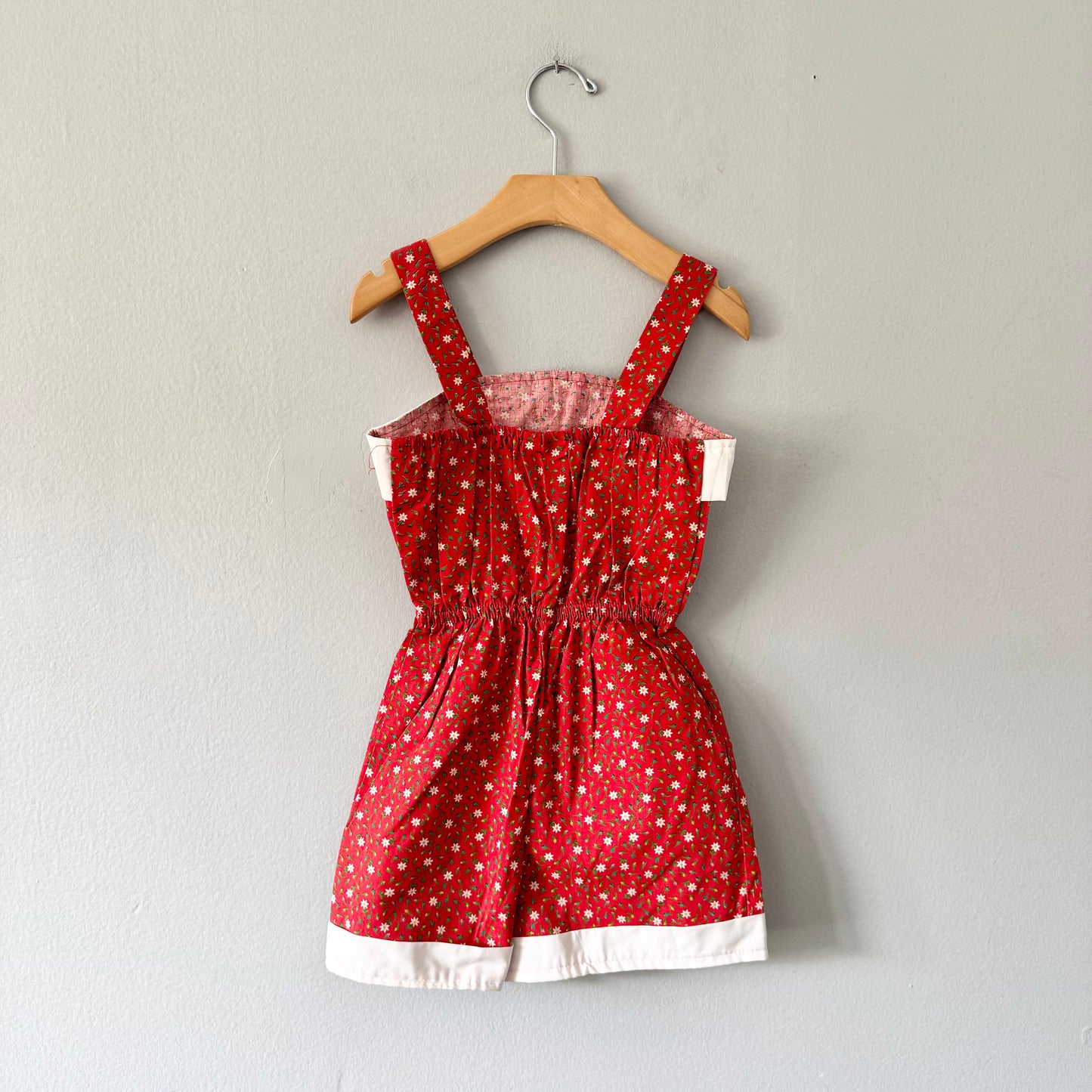 Vintage / Red floral tank jump suit / 4Y