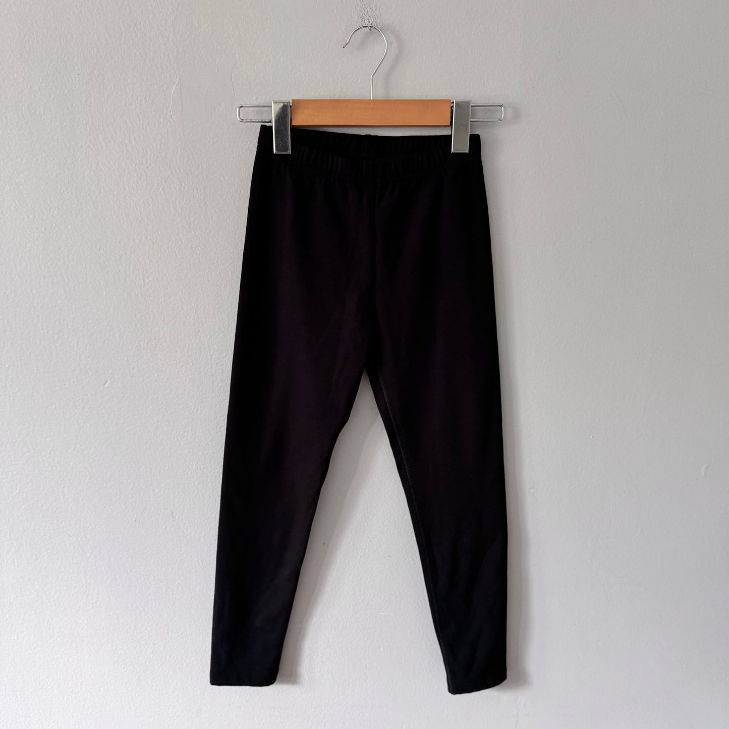 Uniqlo / Heat tech extra warm leggings / 7-8Y