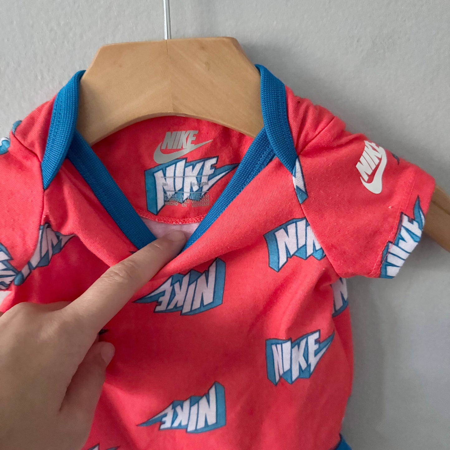 Nike / Neon orange x blue onesie / 3M