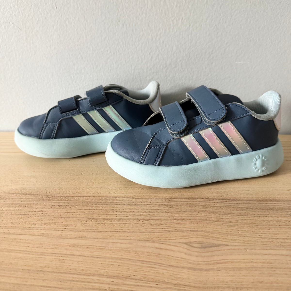 Adidas / Sneaker / US10