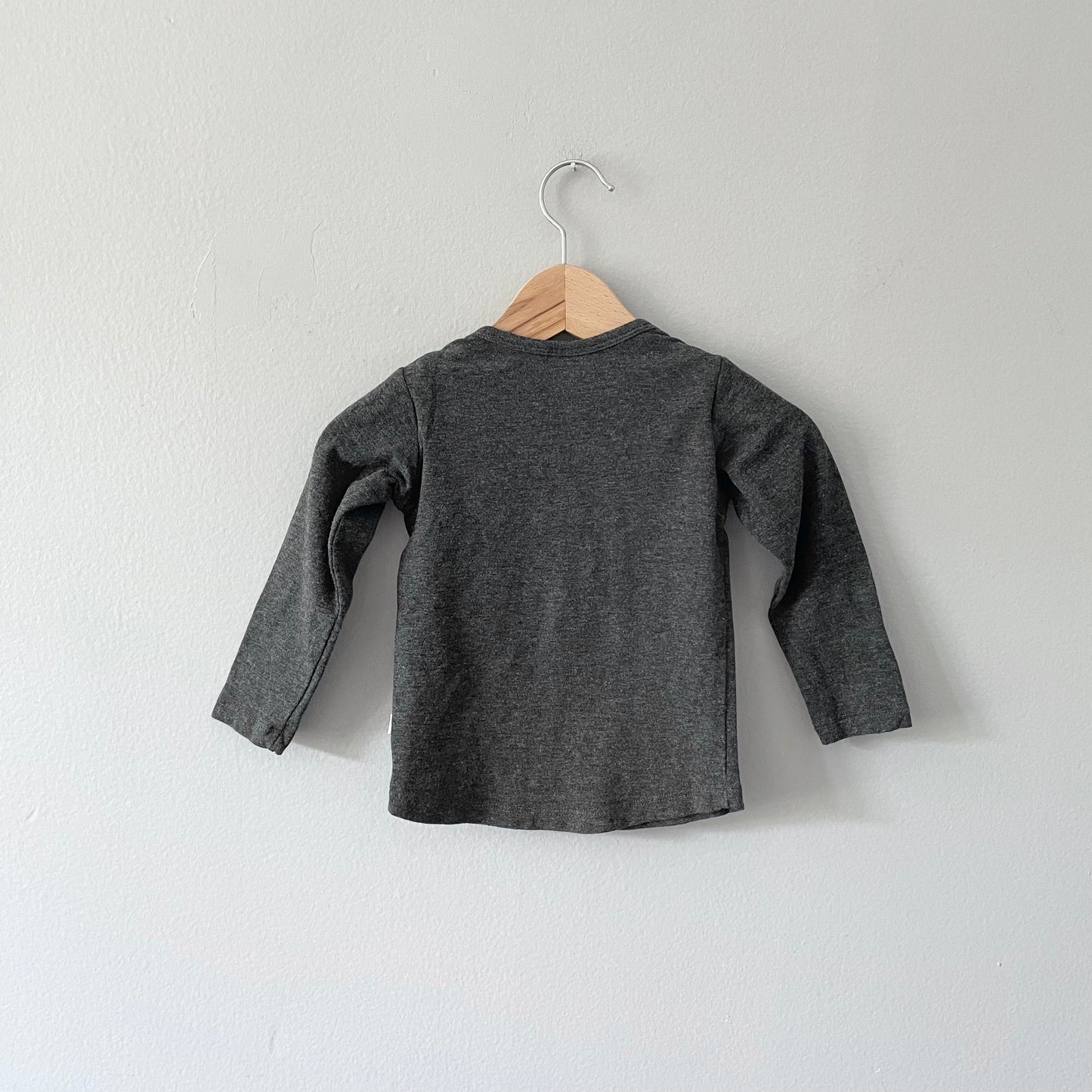 Modern Baby / Dark grey long sleeve top / 6-12M