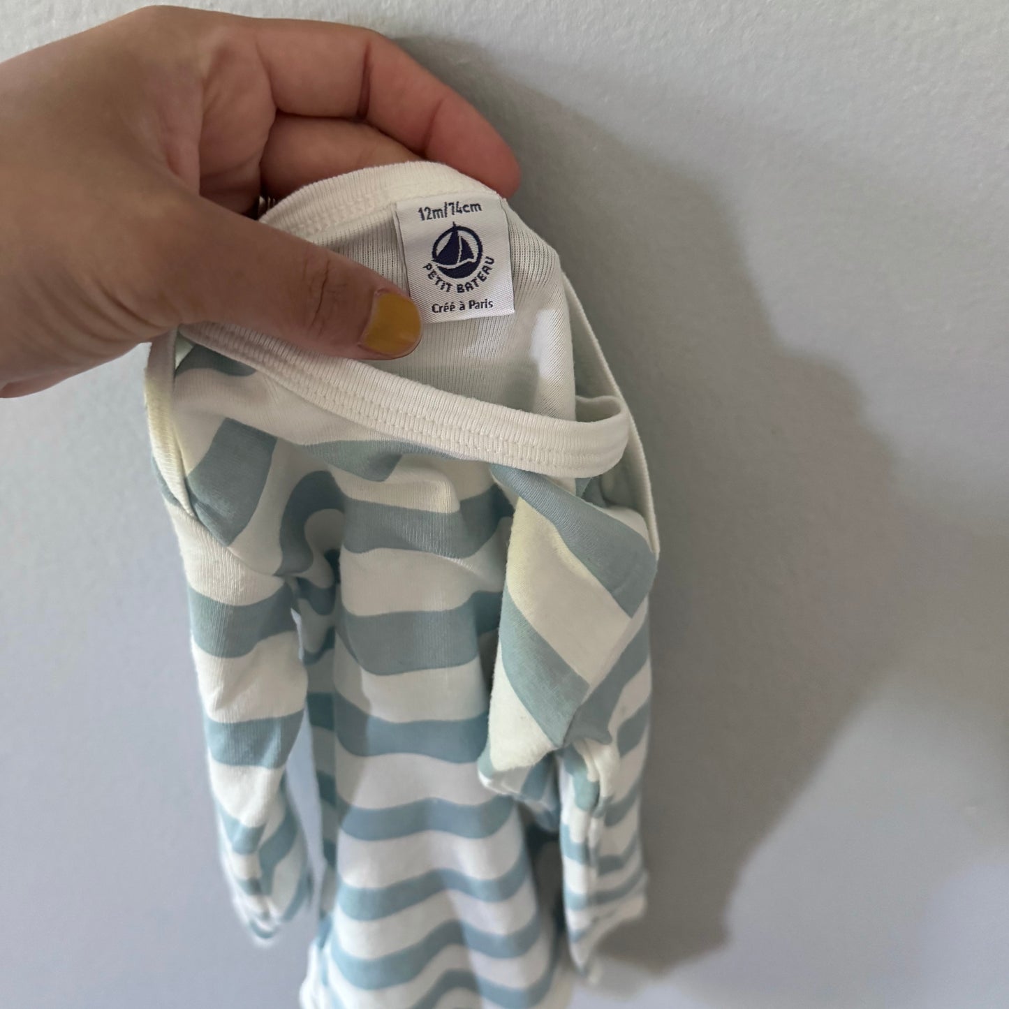 Petit bateau / White light blue stripe onesie / 12M