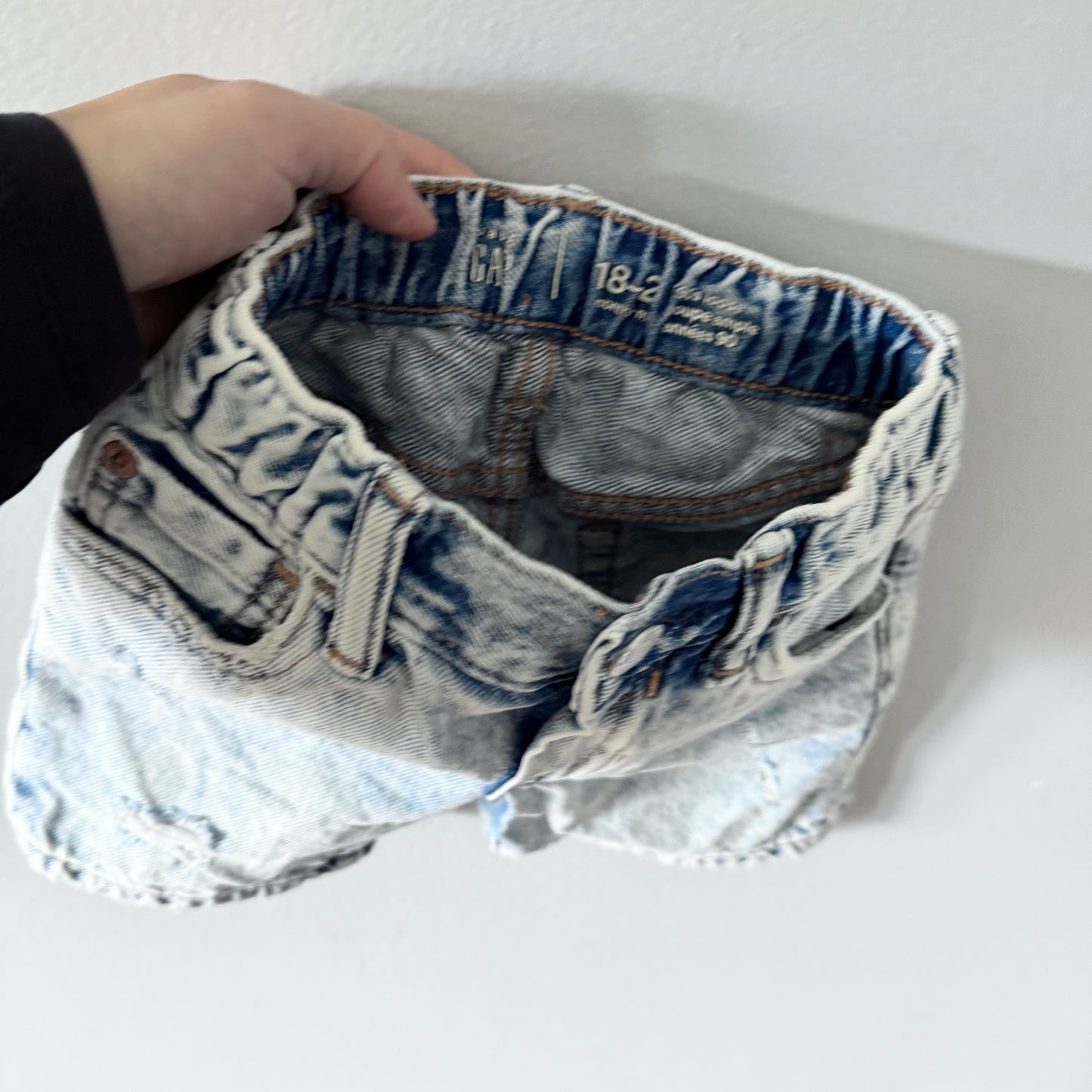 Gap	/ short en jean ample années 90 / 18-24 mois