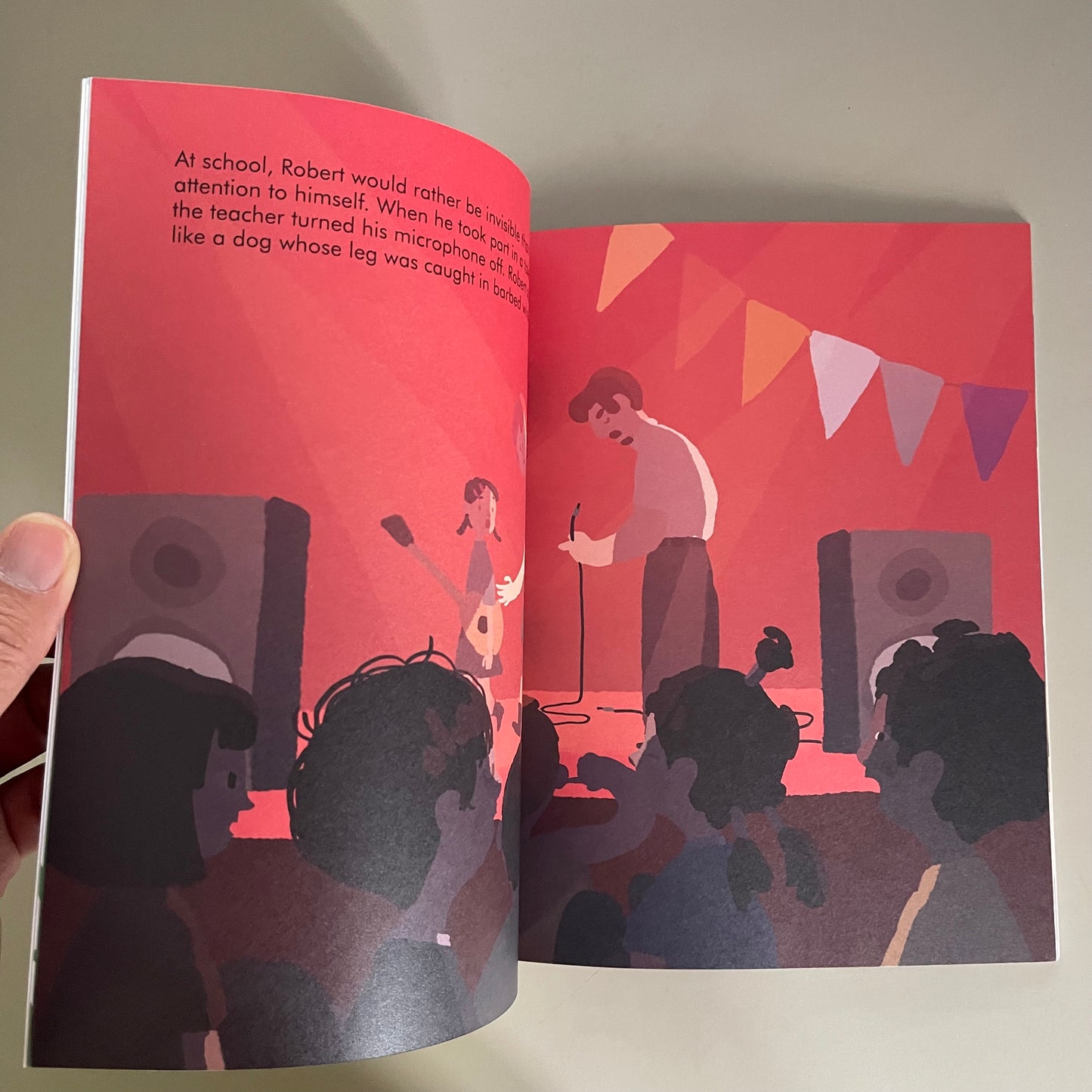 [Brand New] Little People, BIG DREAMS - Bob Dylan