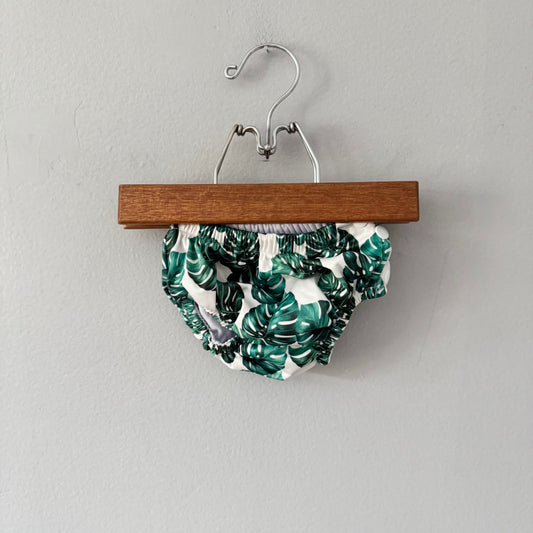 Honeysuckle / Swim diaper / 7-18lbs