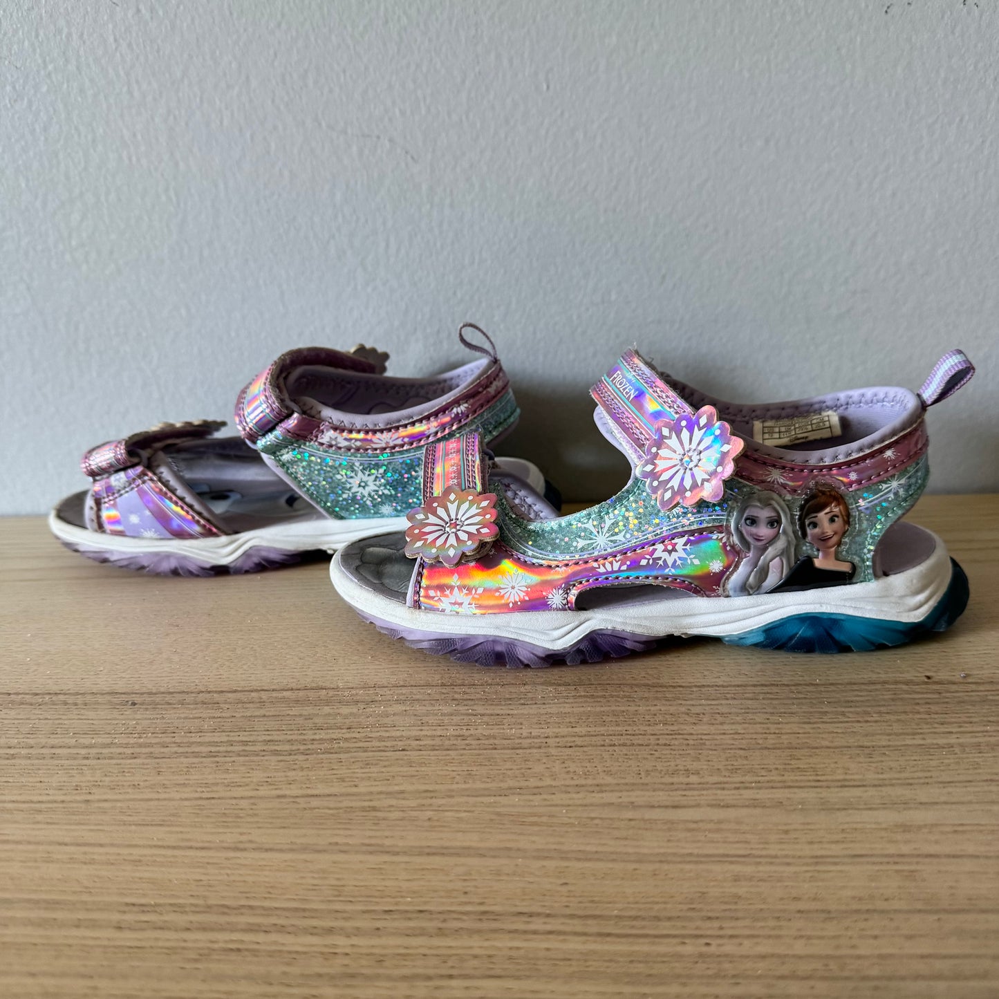 Frozen / Light up Sandals / US12