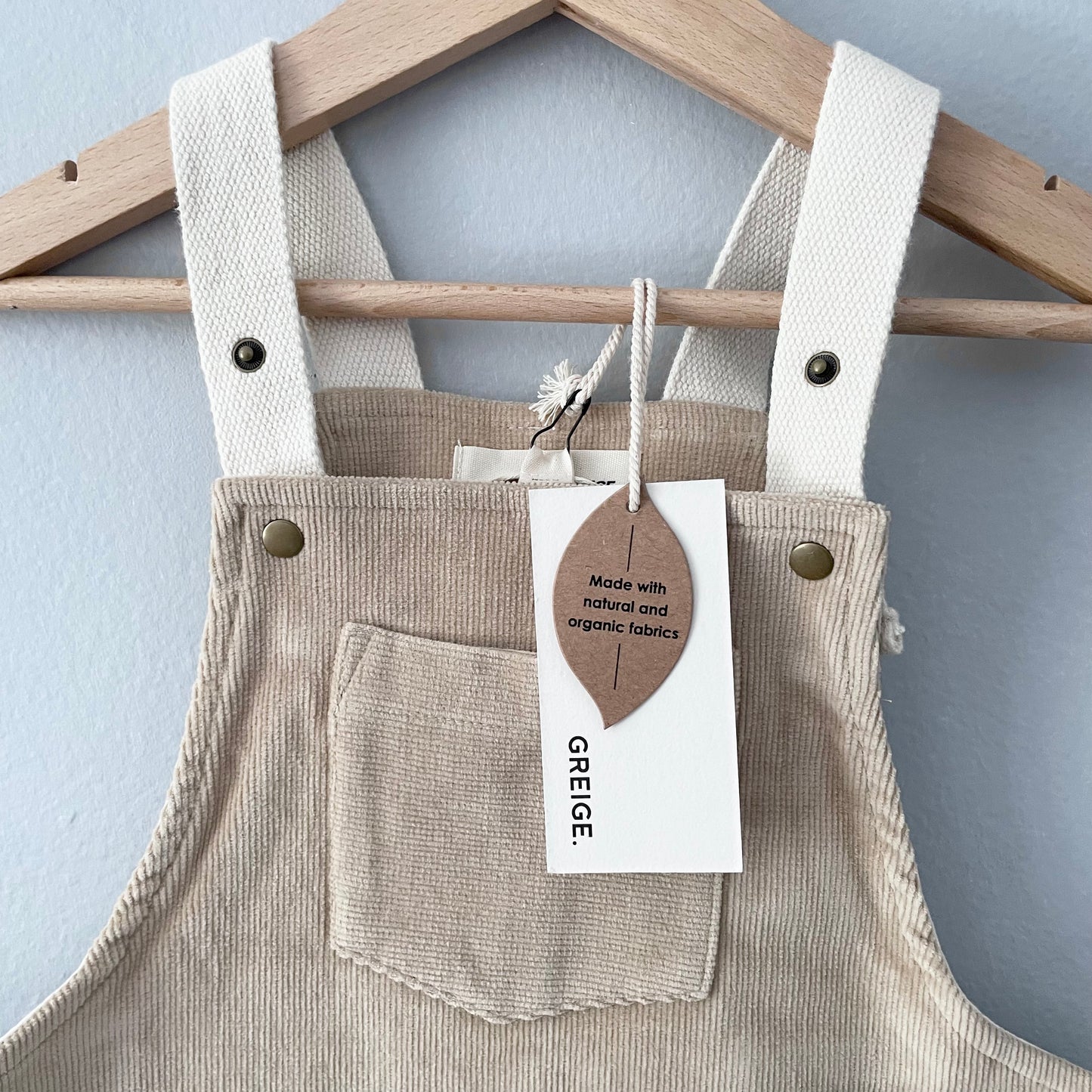 Greige. / The Overalls - Tan / 3T