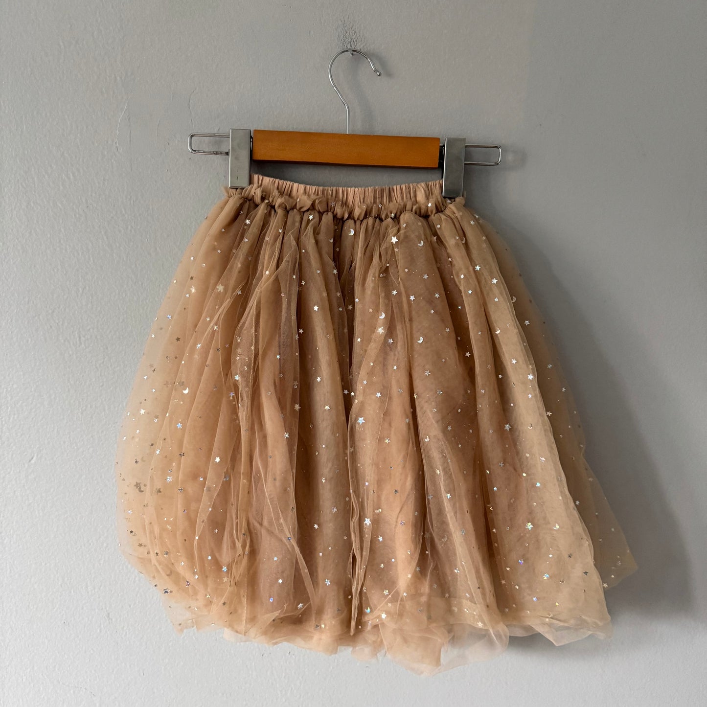 No brand / Light brown tutu skirt / 5-6Y