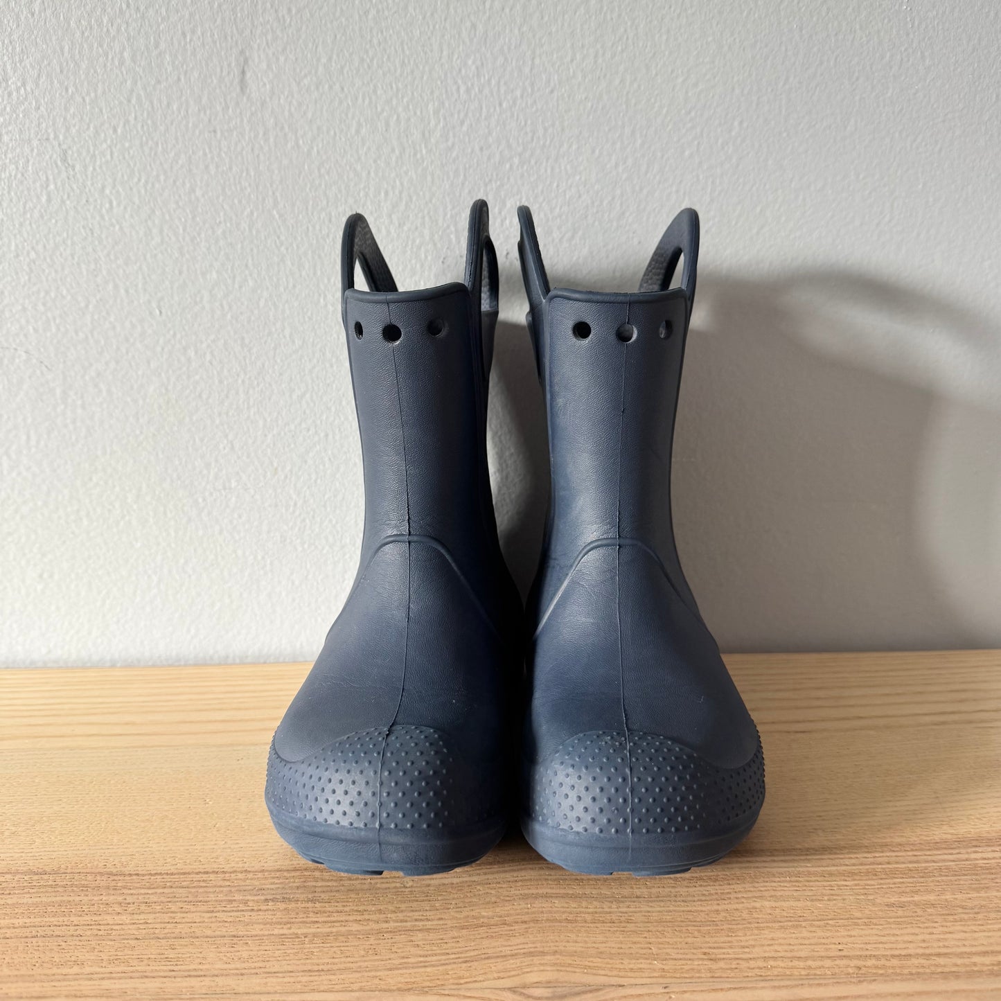 Crocs / Navy rain boots / US12