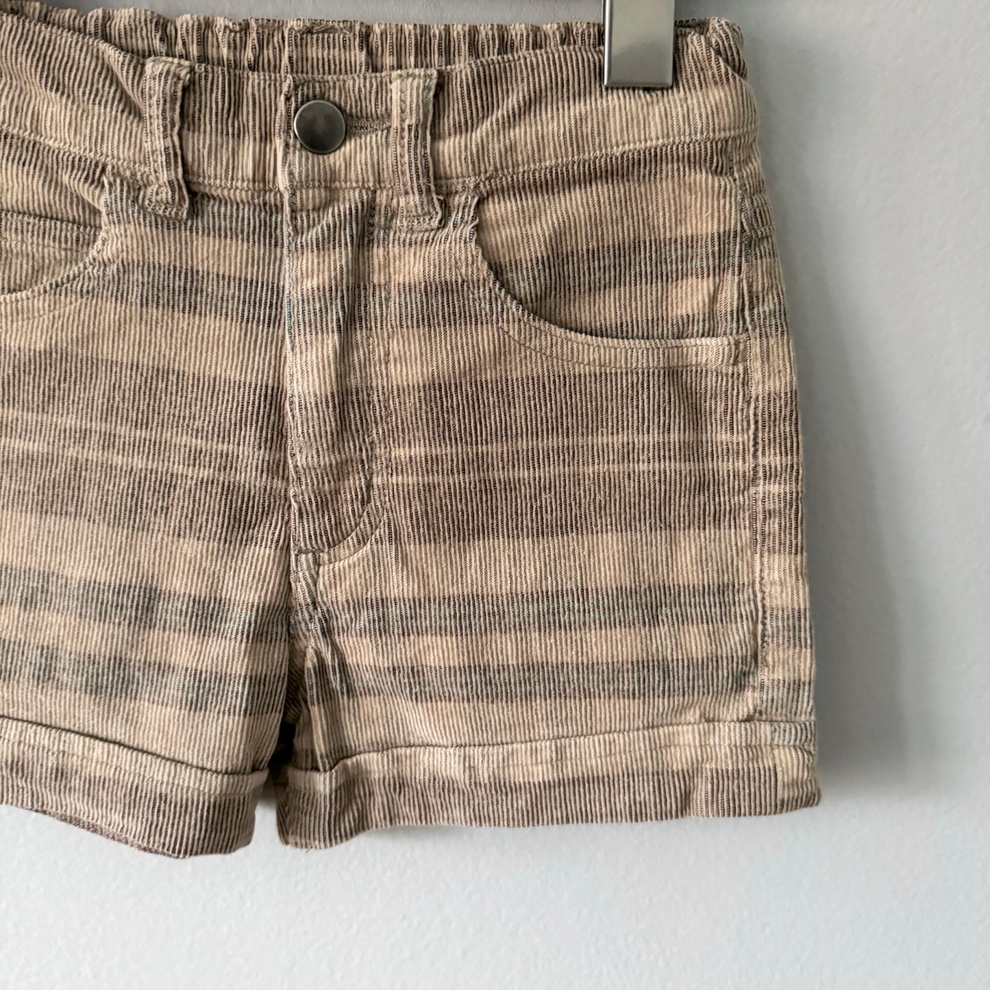 Muji / Light brown corduroy shorts / 4-5Y