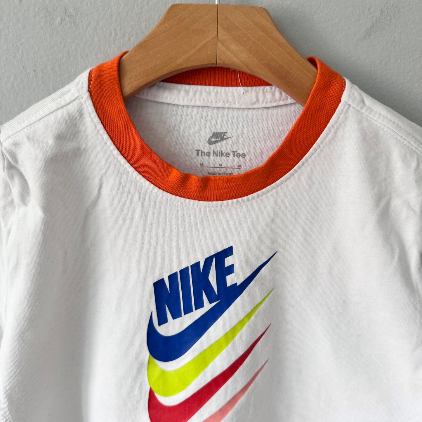 Nike / White x orange T-shirt / 7-8Y