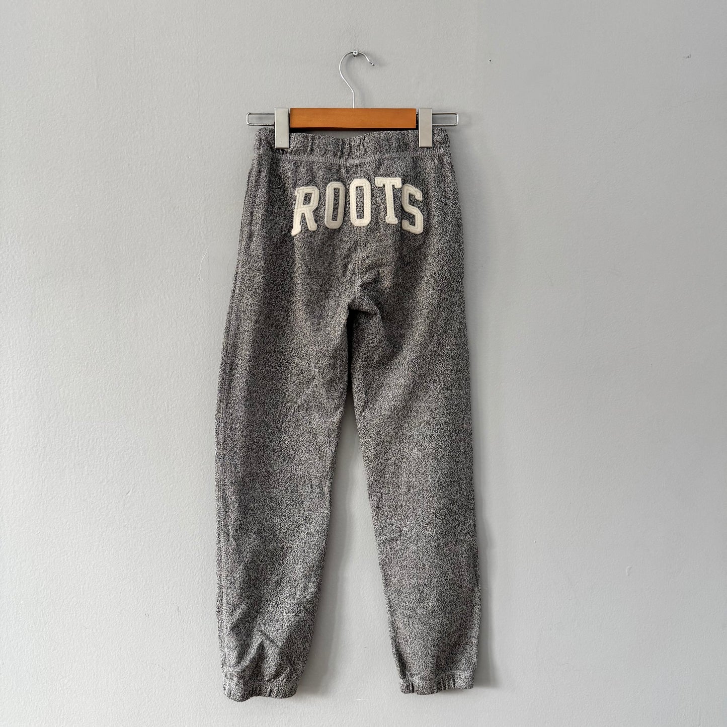 Roots / Pantalon de jogging sel et poivre / 10 ans