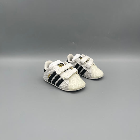 Adidas / Superstar / Runner / Infant (US1)