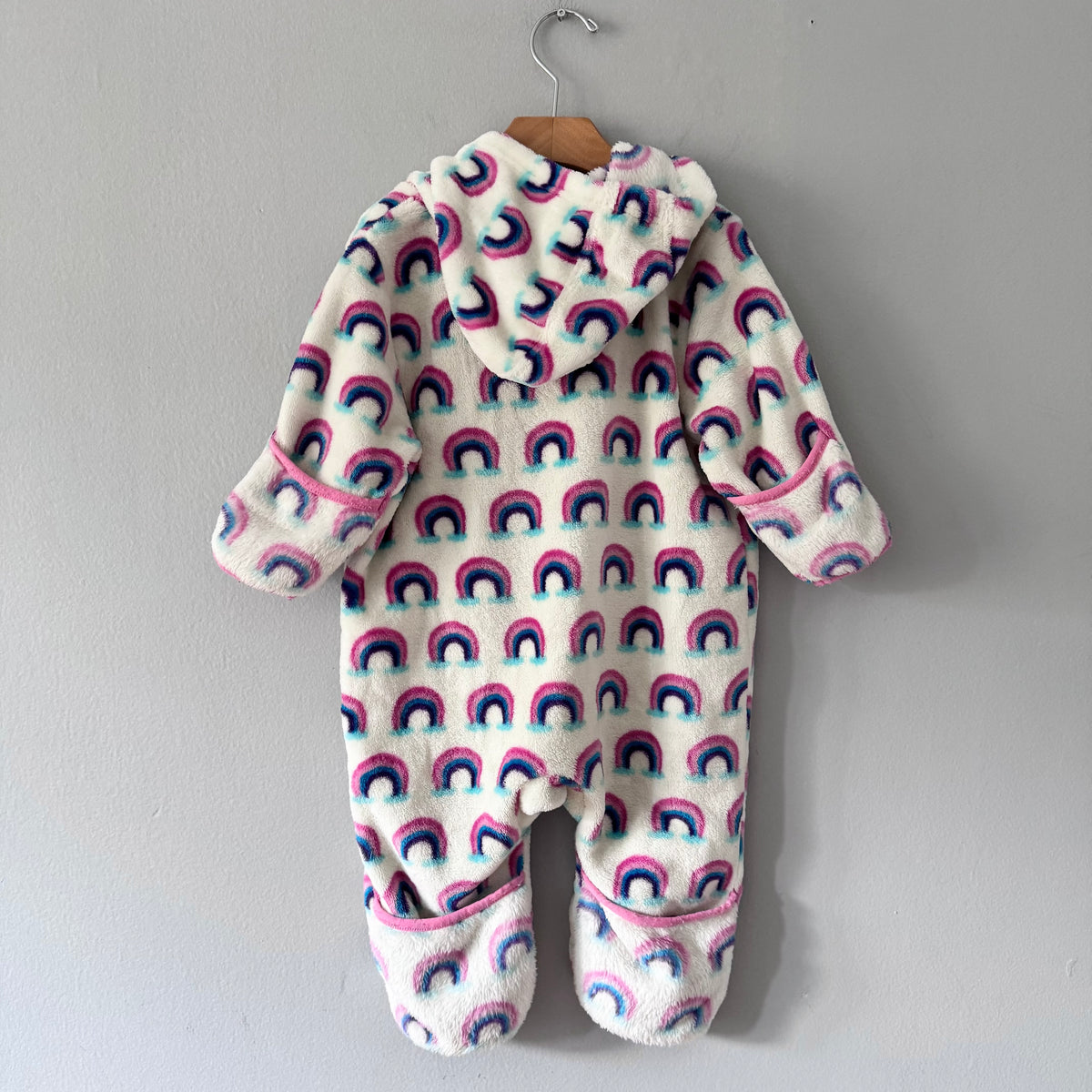 Hatley / White x rainbow fleece bunting / 18-24M