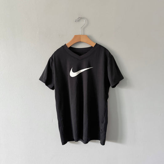 Nike / Black dri-fit top / M(7-8Y)