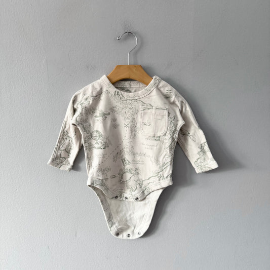 BR Baby	/ White x light green long sleeve onesie / 12-18M