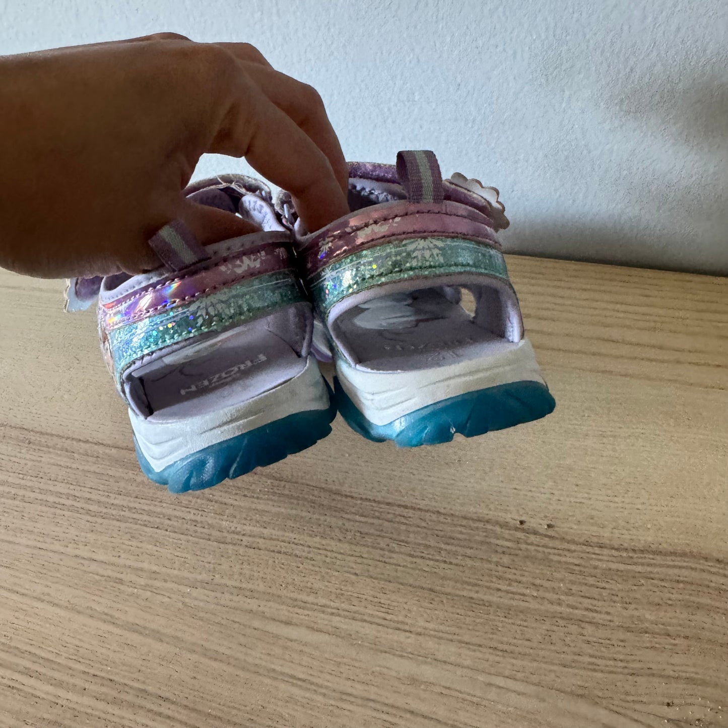 Frozen / Light up Sandals / US12
