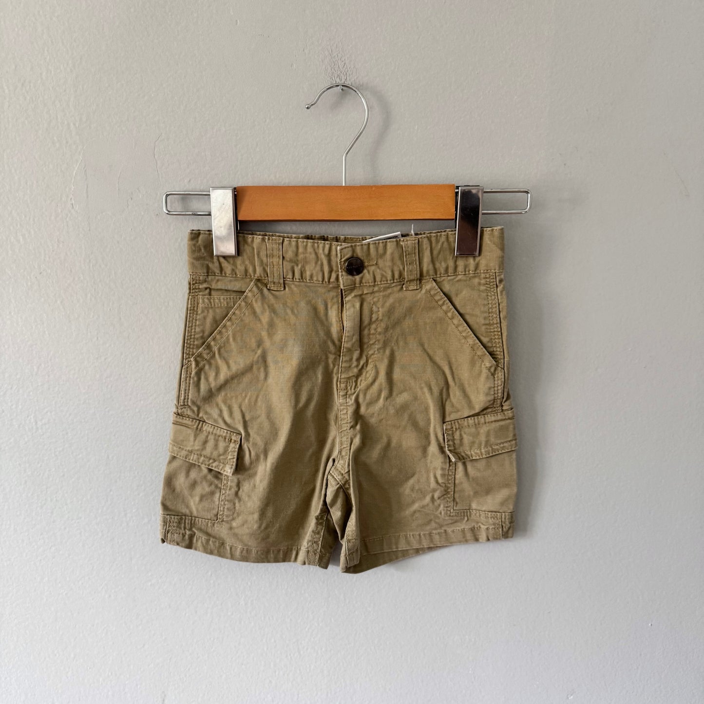 Carhartt / Beige chino shorts / 4T