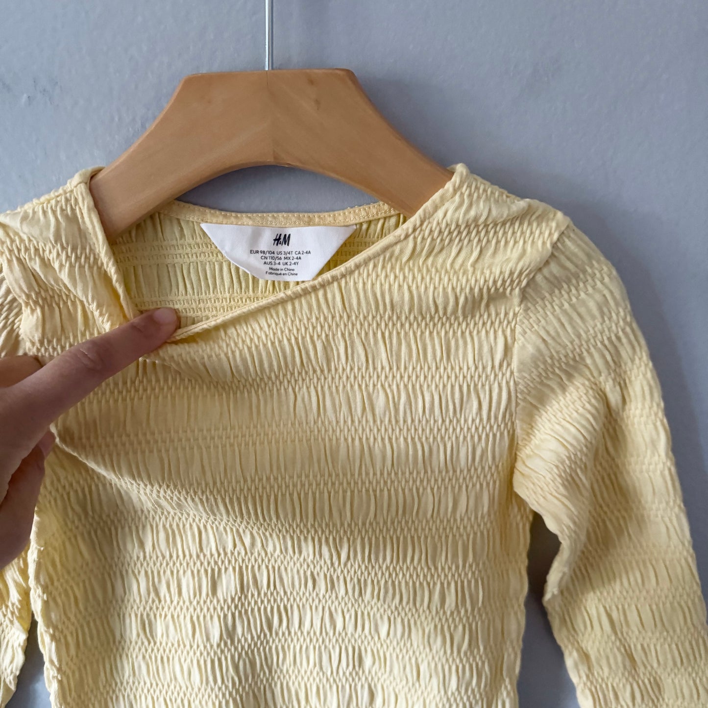 H&M / Long sleeve top - yellow / 2-4Y