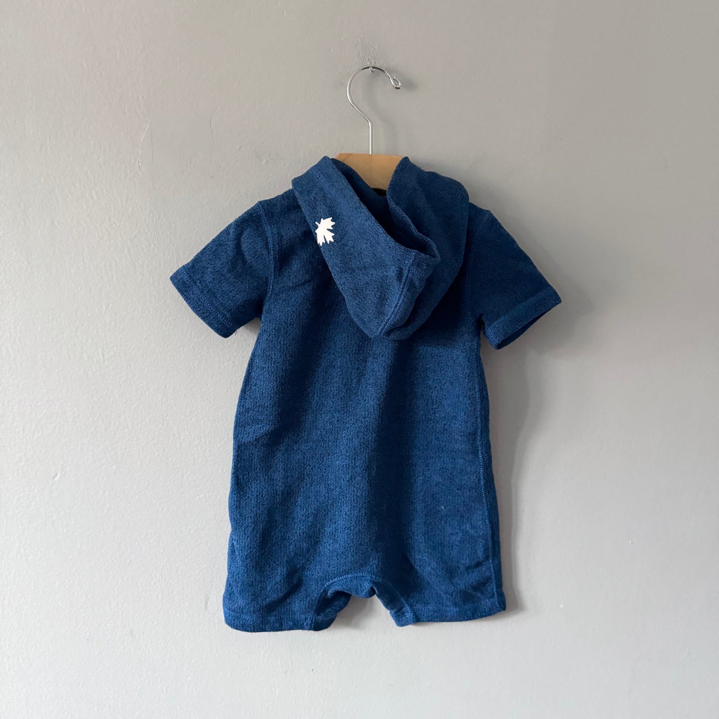 Roots / Blue salt and pepper crew romper / 12-18M