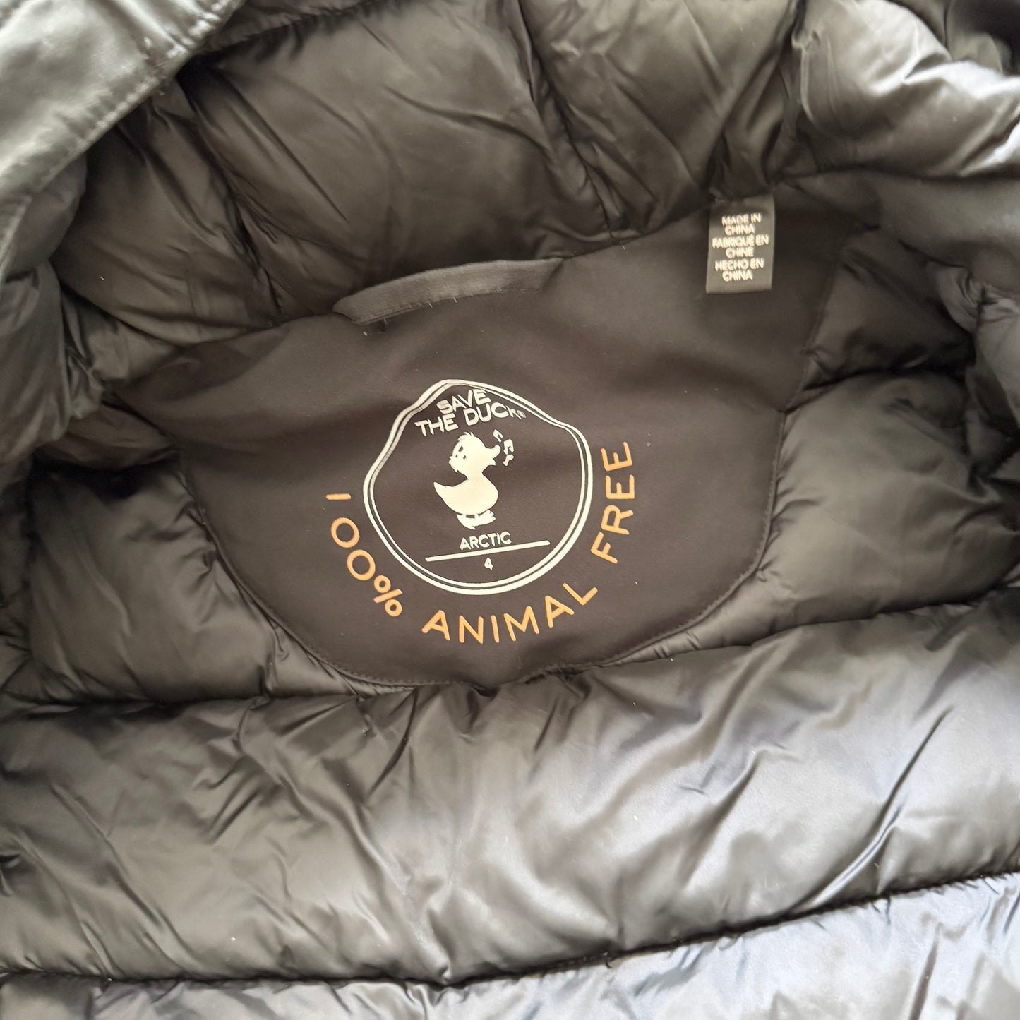 Save the duck / Black arctic jacket / 4Y