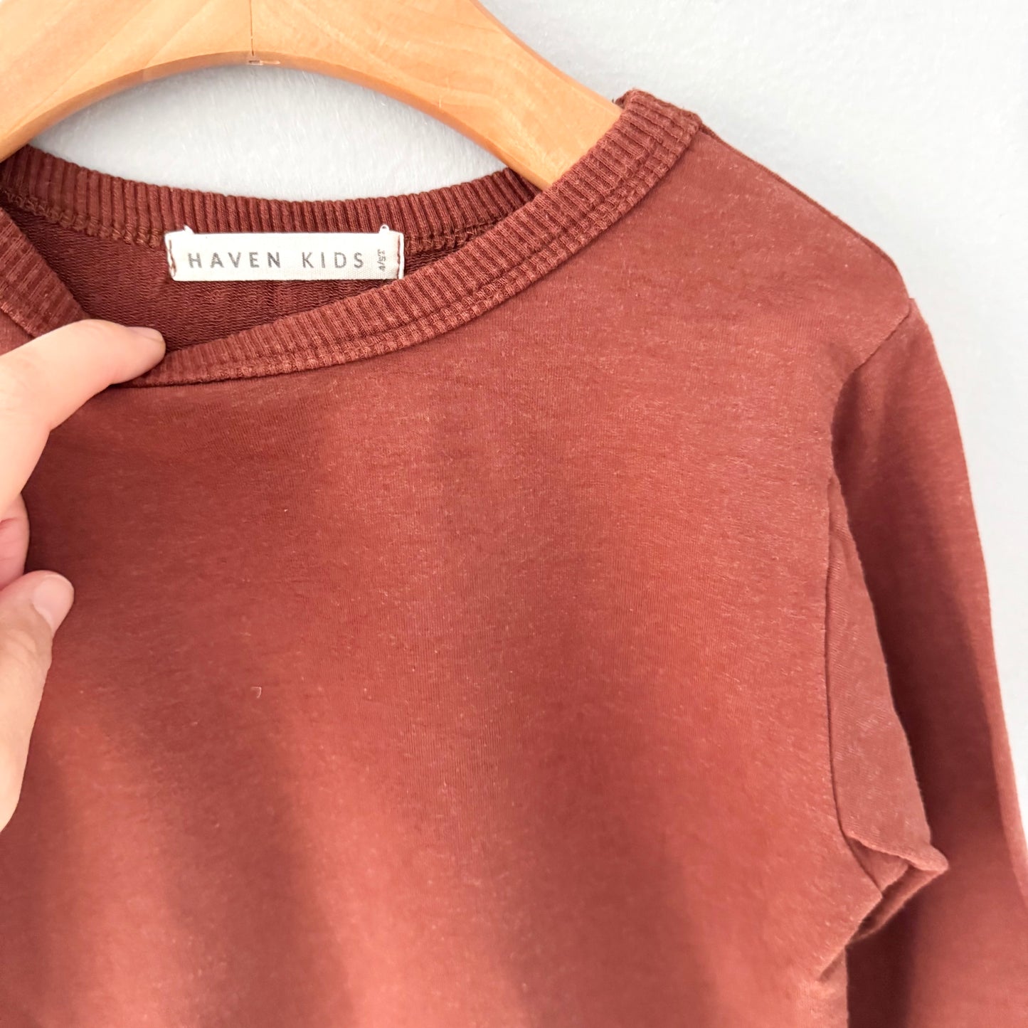 Haven Kids / Brown crew top / 4-5Y