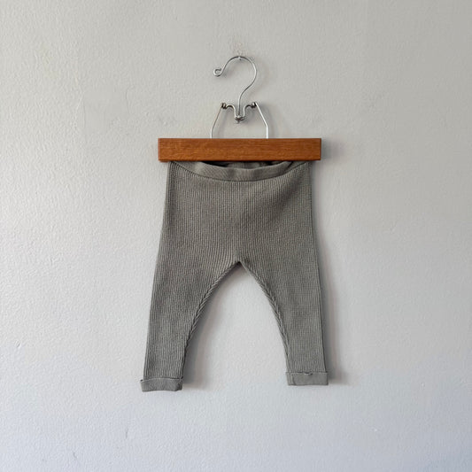 Zara / Khaki knit leggings / 9-12M
