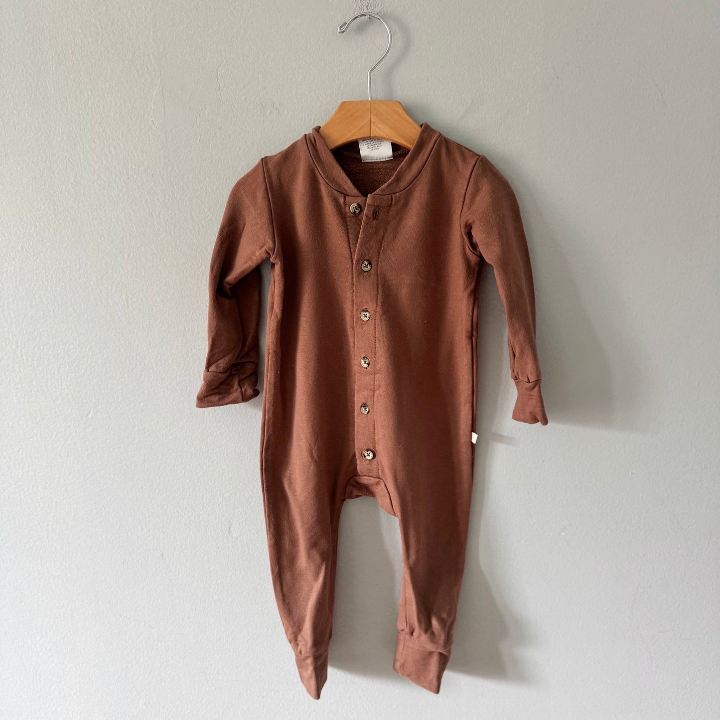 Jax & Lennon / Brown crew romper / 6-12M