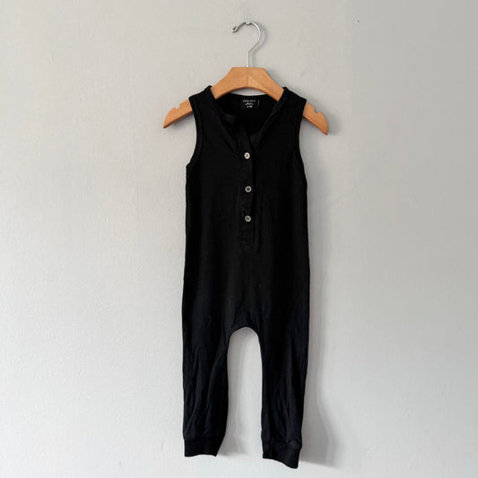 Little Bipsy / Black tank romper / 12-18M