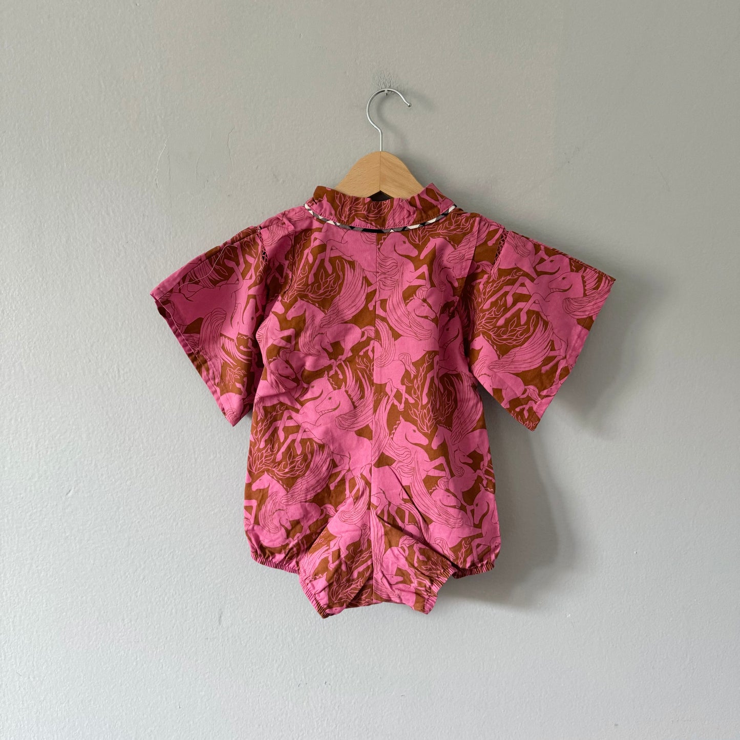 Redfish kids / Unicorn pattern kimono onesie / 6-12M