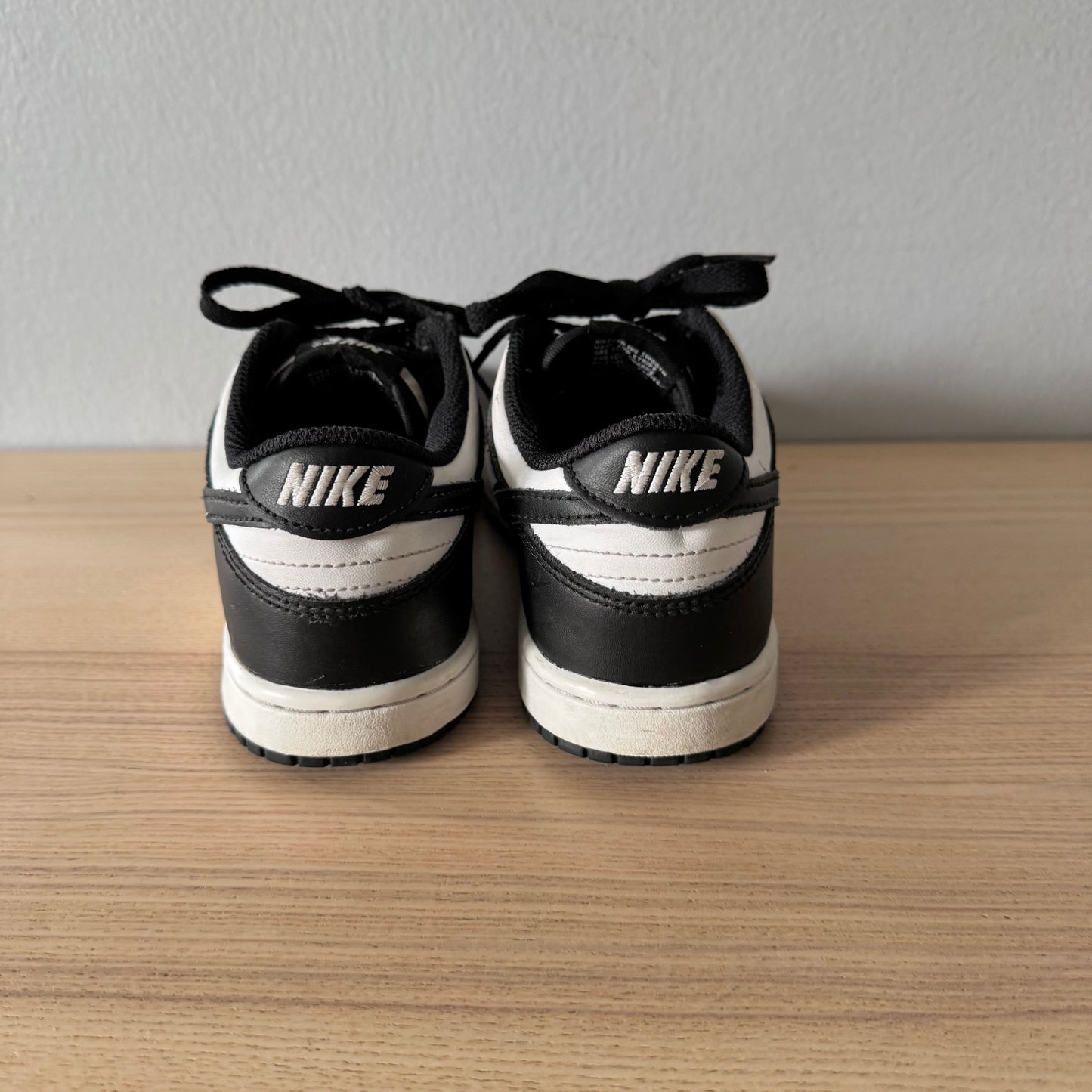 Nike / Sneaker / J2