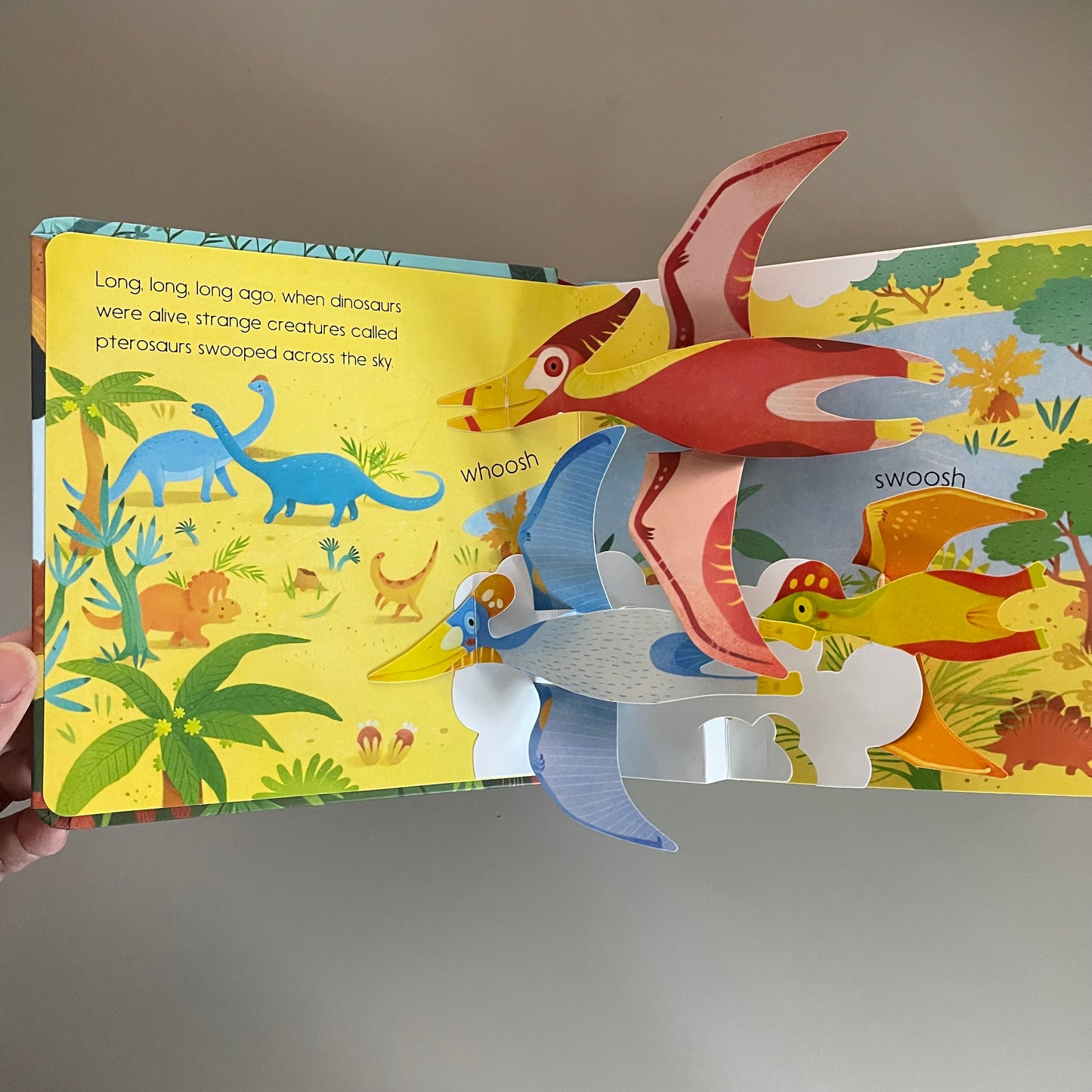 Usborne - Pop-up Dinosaurs