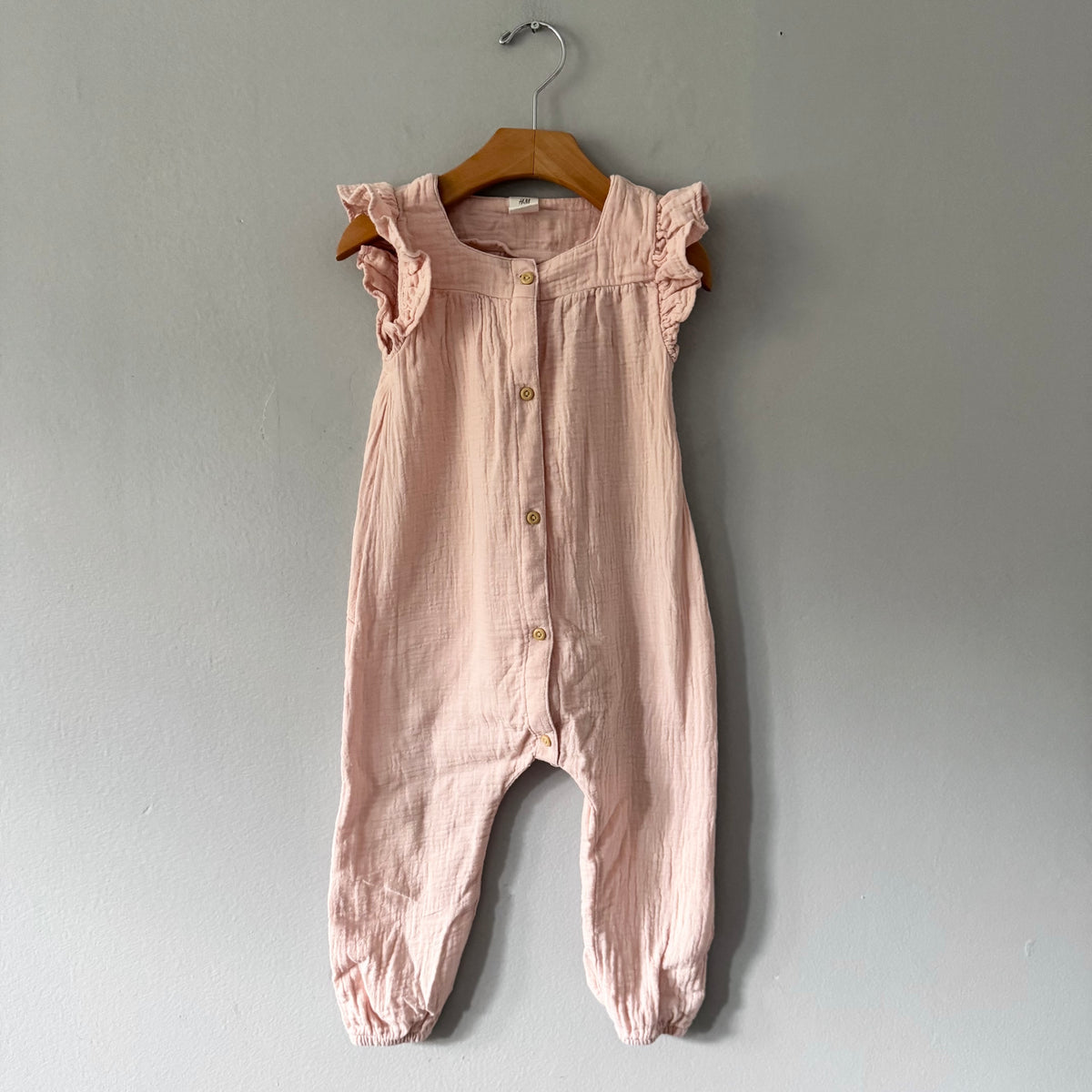H&M / Light pink muslin tank romper / 18-24M