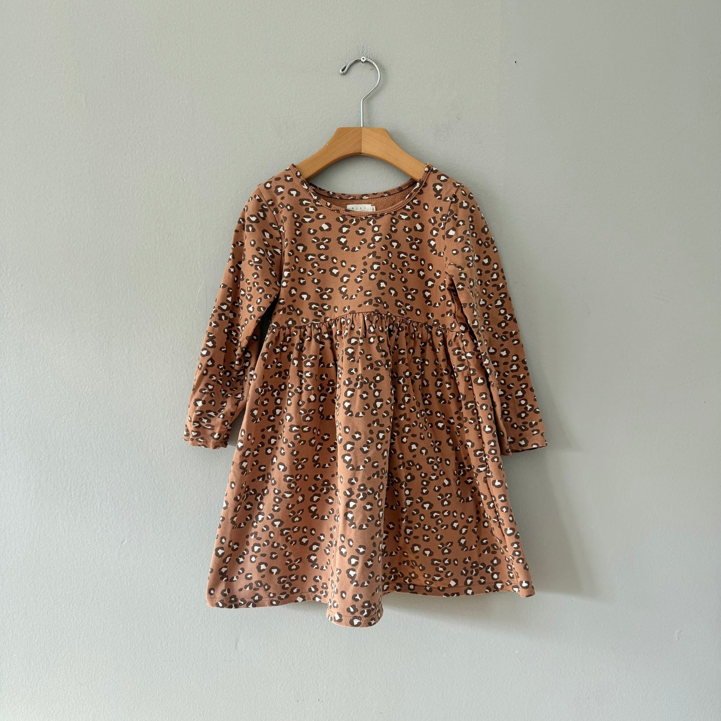 Rise little earthling / Brown leopard dress / 4-5Y