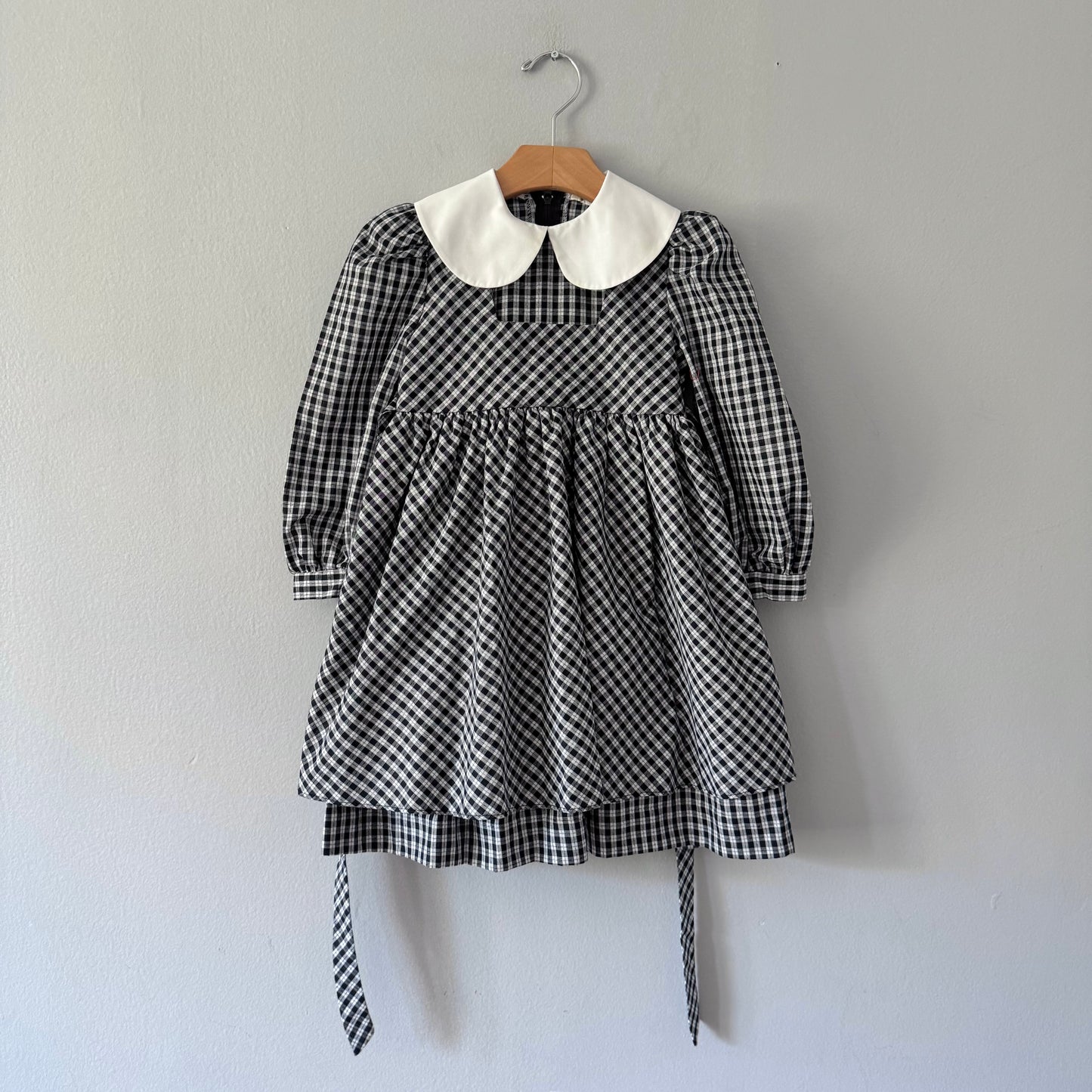 Vintage / Black white checked long sleeve dress / 4Y