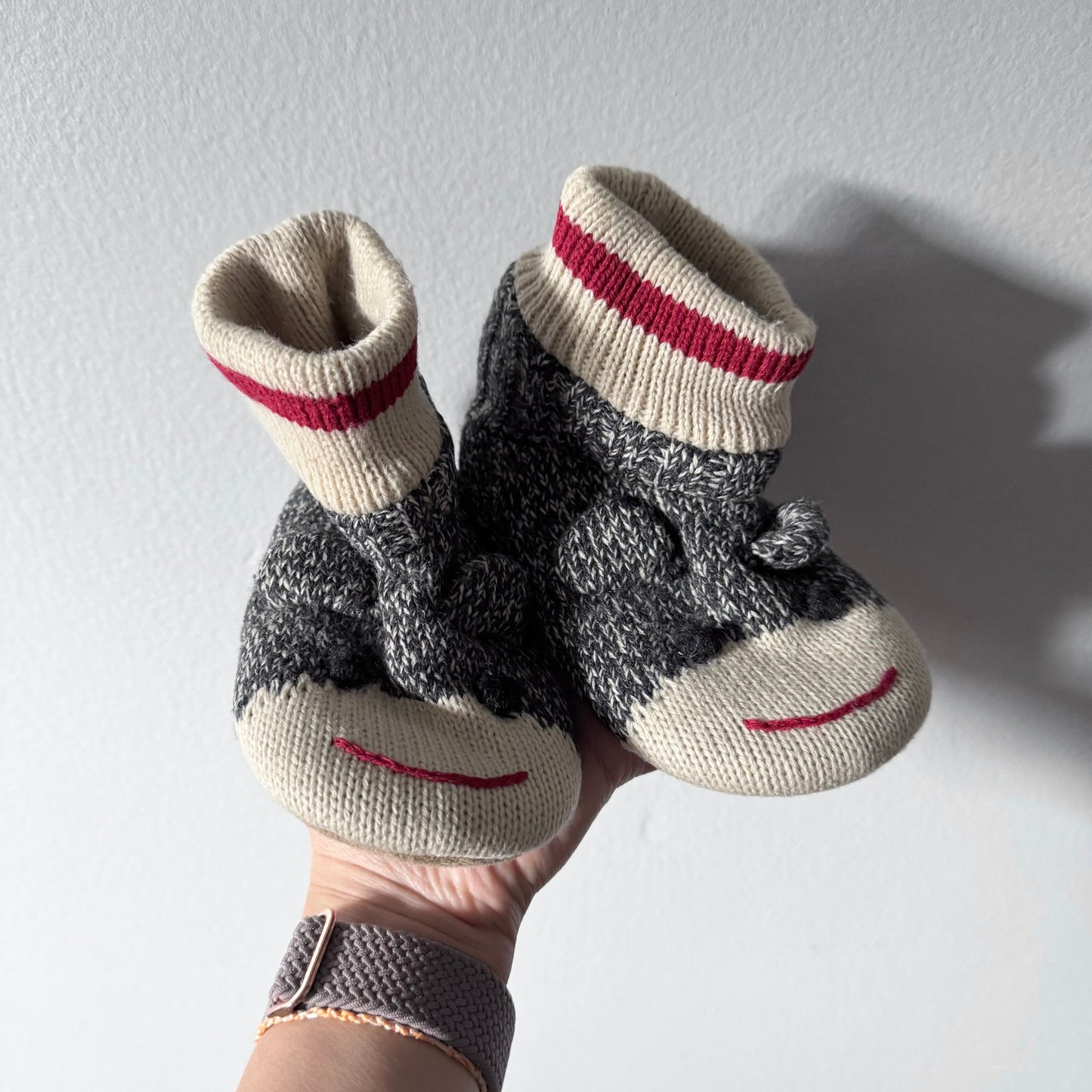 Roots / Knit monkey bootie	/ 3-5T