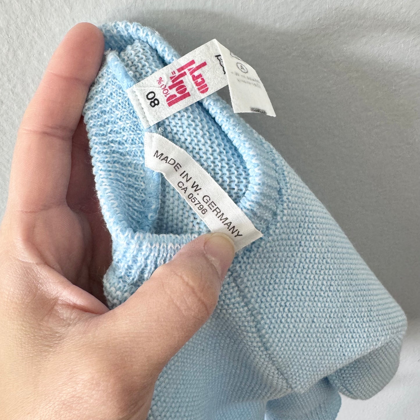 Vintage / Light blue knit / 12M