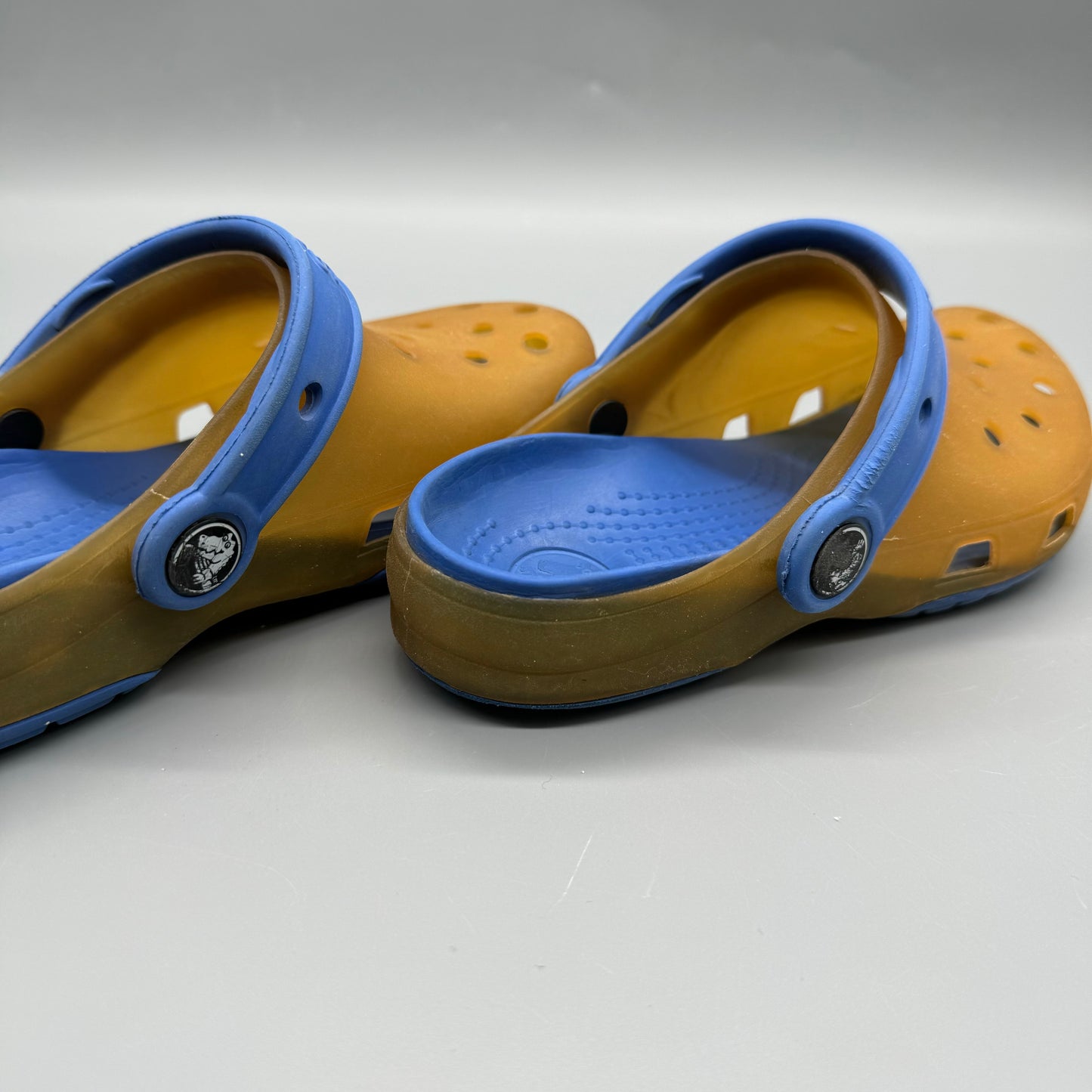 Crocs / Sandals / US12-13