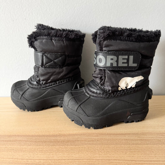 Sorel / Snow boots / US7