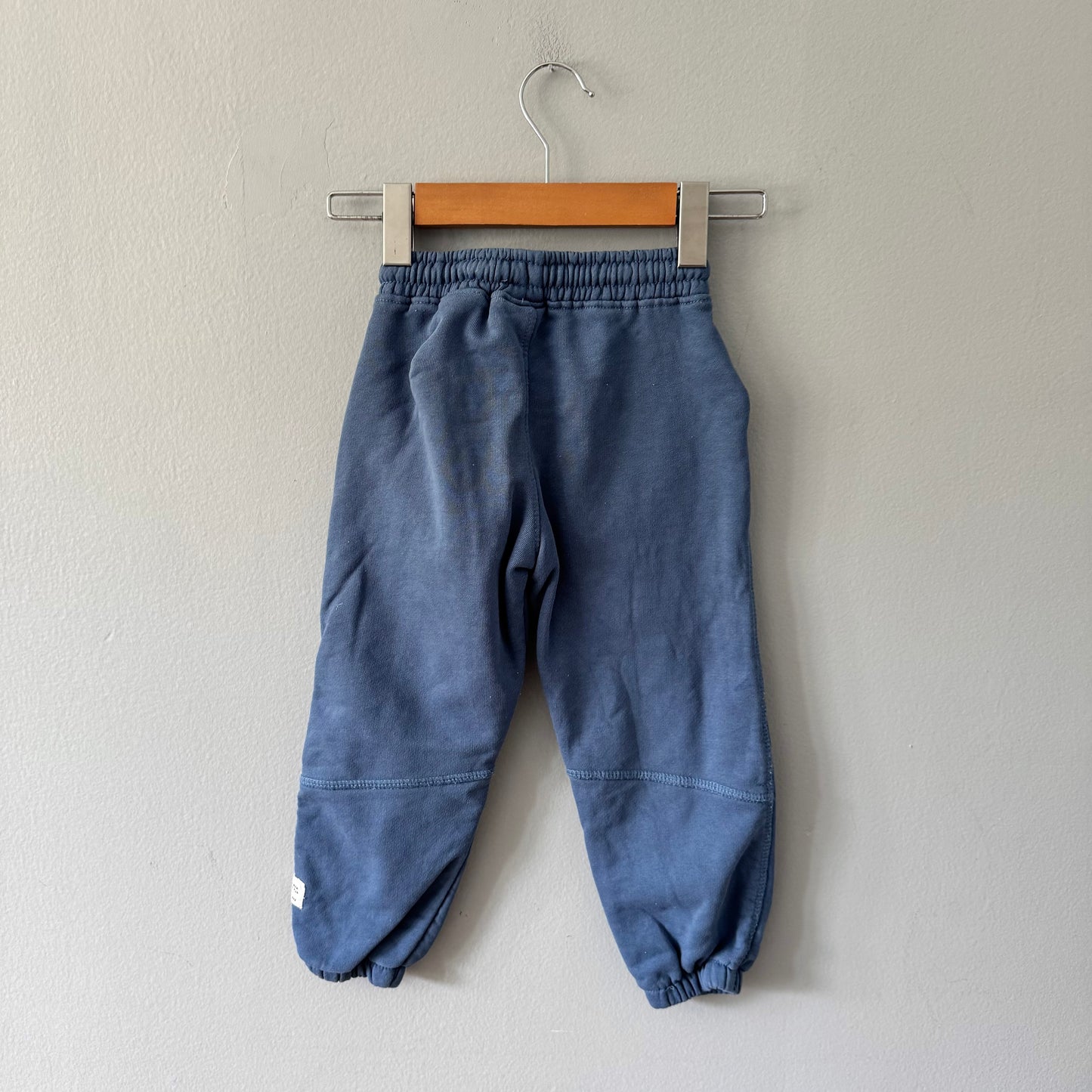 Zara / Smokey blue sweatpants / 5Y