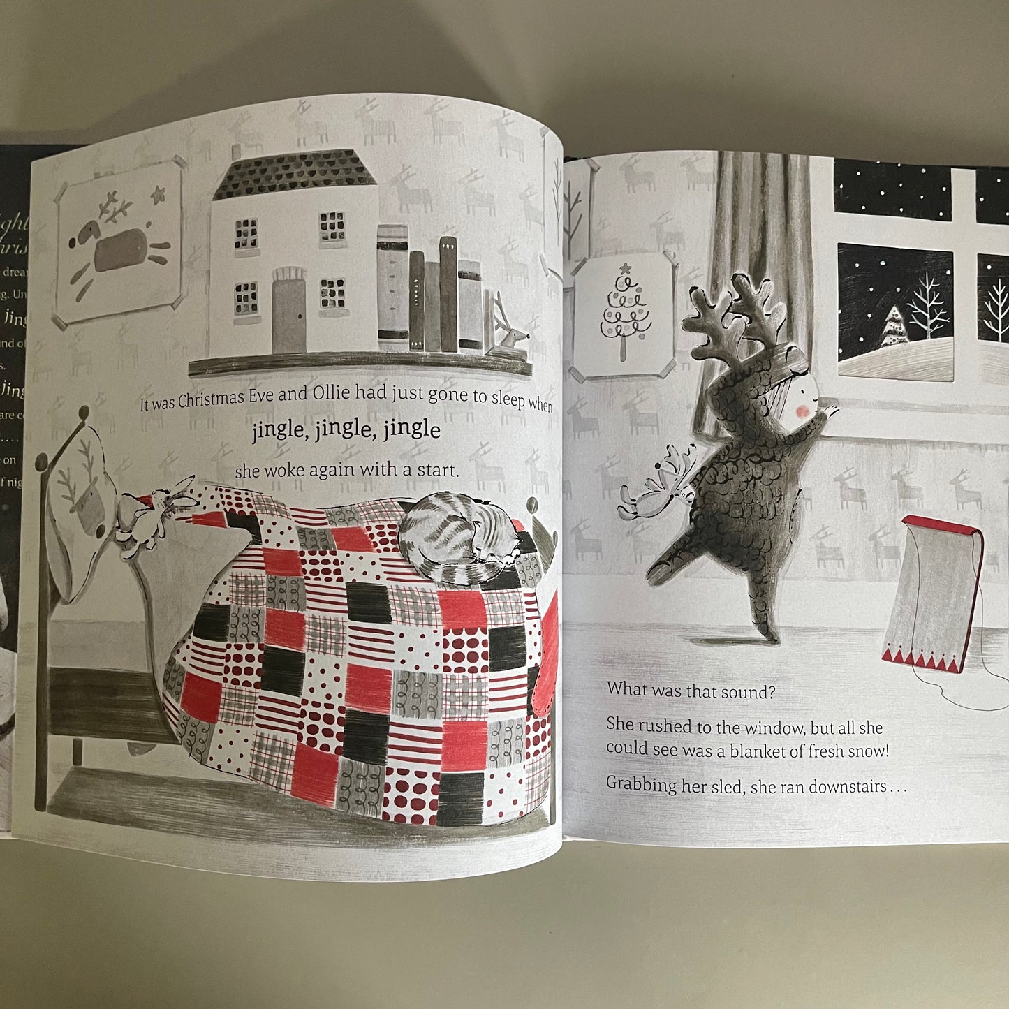 The Little Reindeer / Nicola Killen