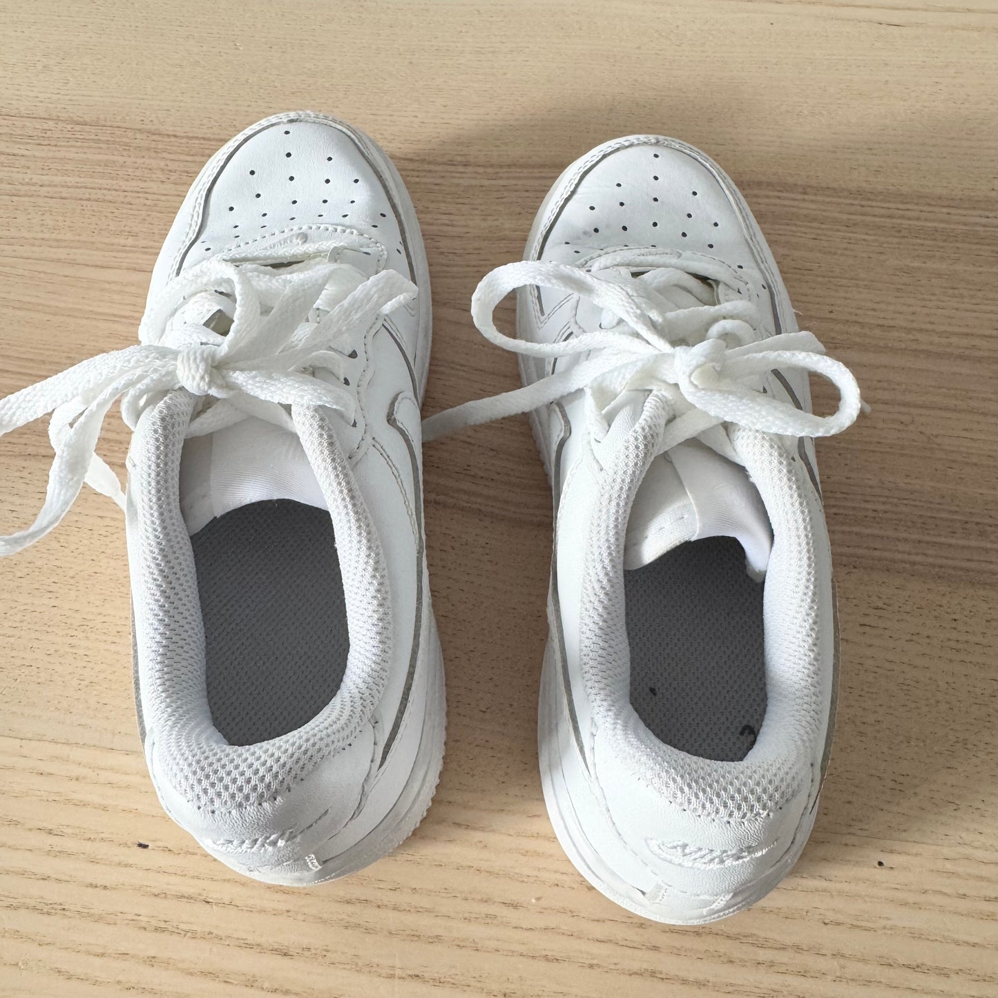 Nike / Air Force 1 / US13