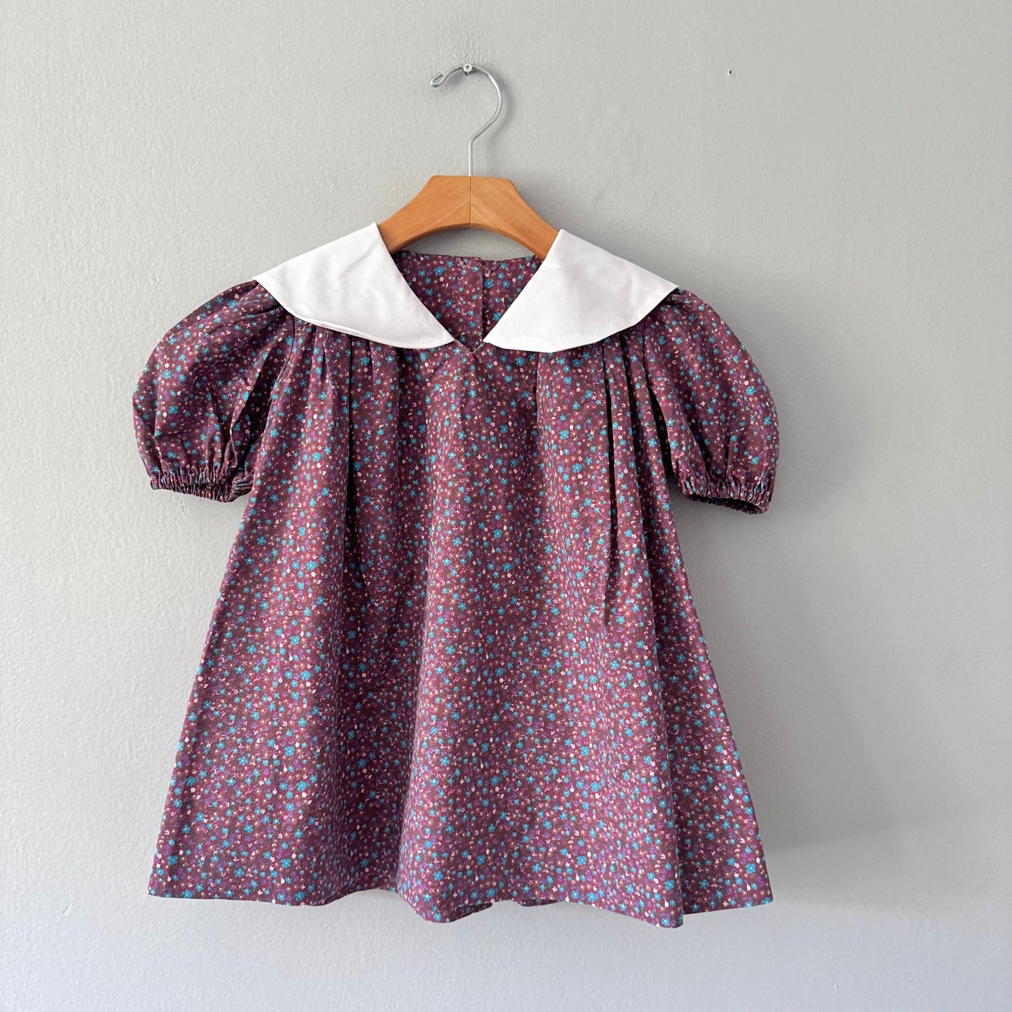 Vintage / Brown floral puff sleeve dress / 5Y