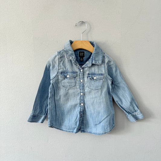 Gap / Denim shirt / 3Y