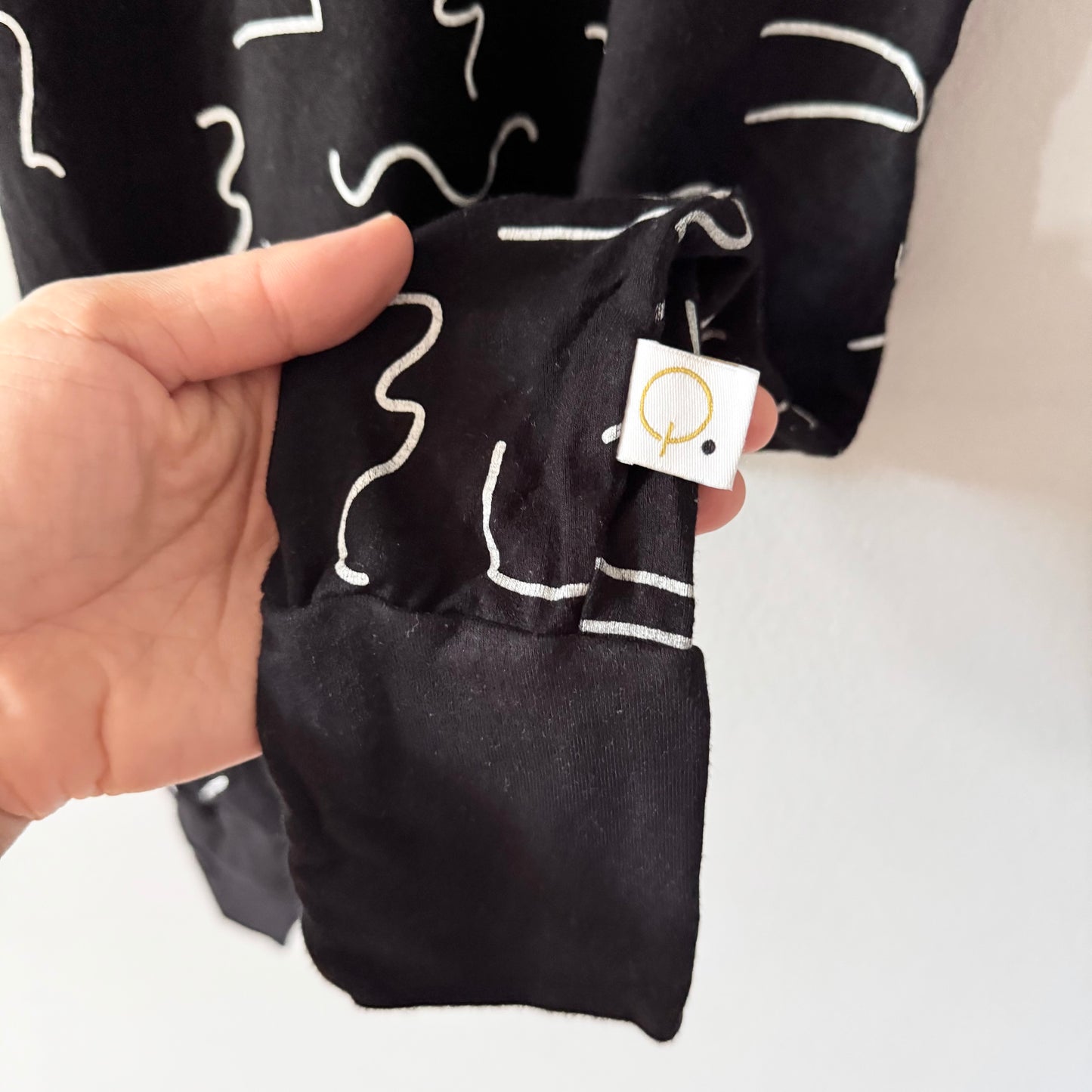 Quinn and Dot / Black romper / 3T