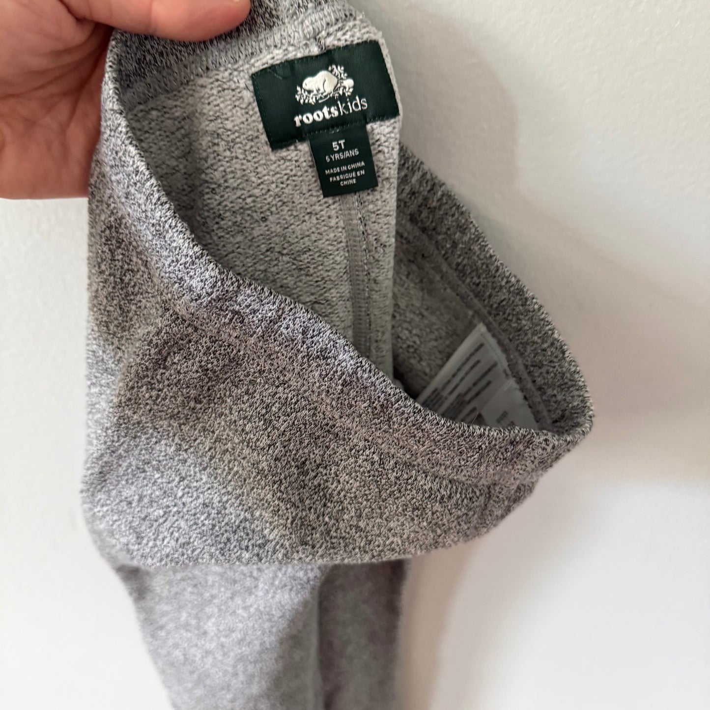 Roots / Salt and pepper slim sweatpants / 5T