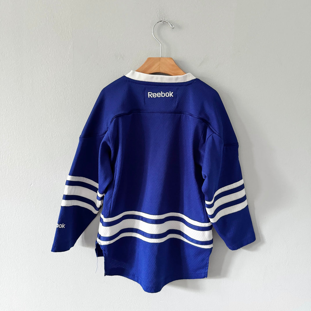 NHL / Toronto Maple Leafs jersey / 4-7Y