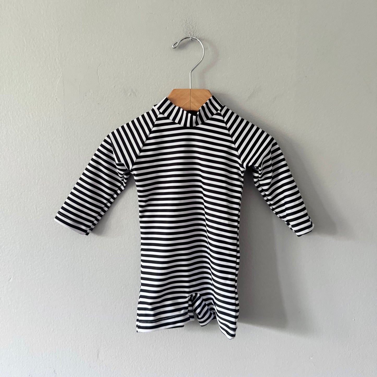 Current tied / Stripe swim suit / 3M