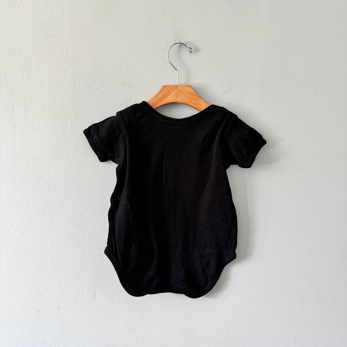 Peace Collective / Sesame street onesie / 2T