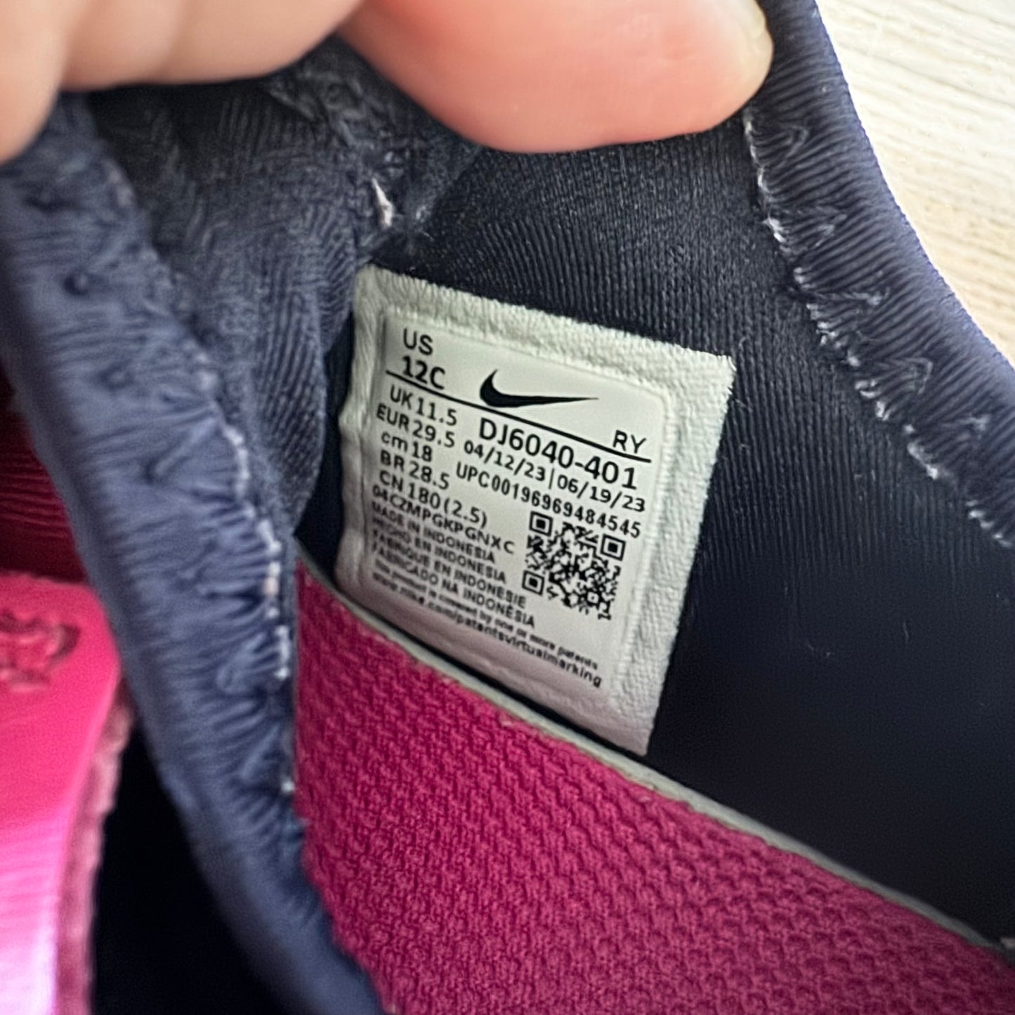 Nike / Slip on shoes / US12